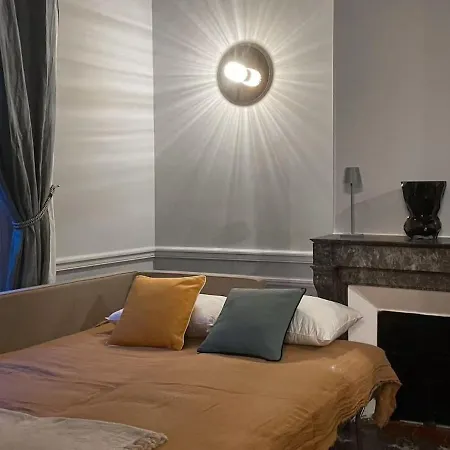 Superbe 3 Pieces Saint Paul 4 * Paris