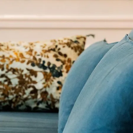 Superbe 3 Pieces Saint Paul 4 アパート *