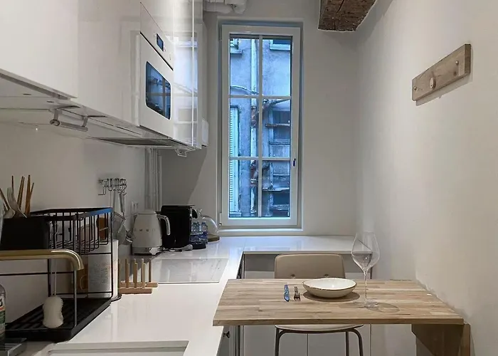 Superbe 3 Pieces Saint Paul 4 * Paris